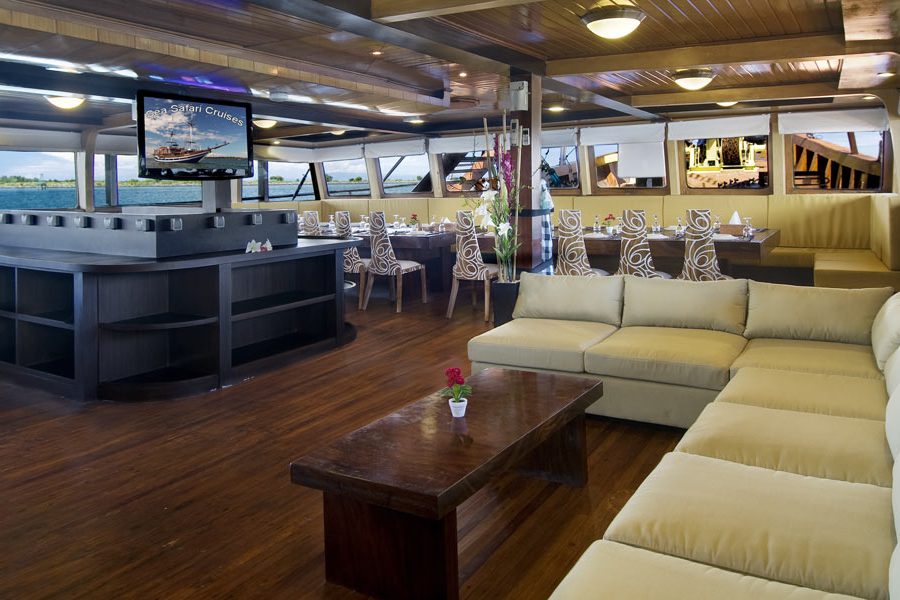 Cheng Ho Lounge Croisière Komodo Asiaqua