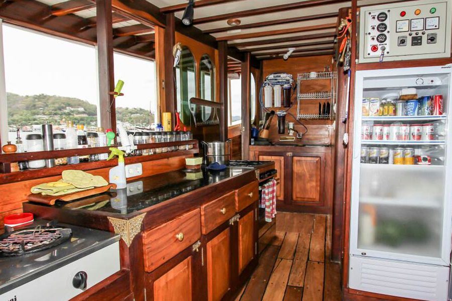 Duyung Baru croisière Komodo Asiaqua