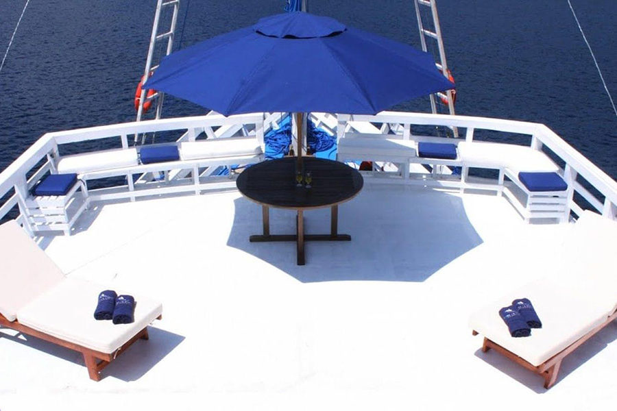 Pearl Of Papua Sundeck Asiaqua